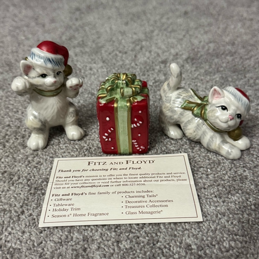 Fitz and Floyd Christmas ‘Kitty Kringle’ Cat and Gift Box Figurines